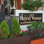 Venere Hotel 3*