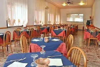 Venere Hotell 3*